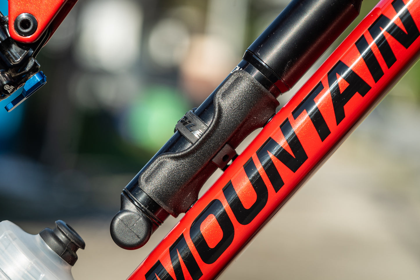 Oneup Edc Pump Cycle Pump Bracket Bottle Cage Pump My Bike OneUp